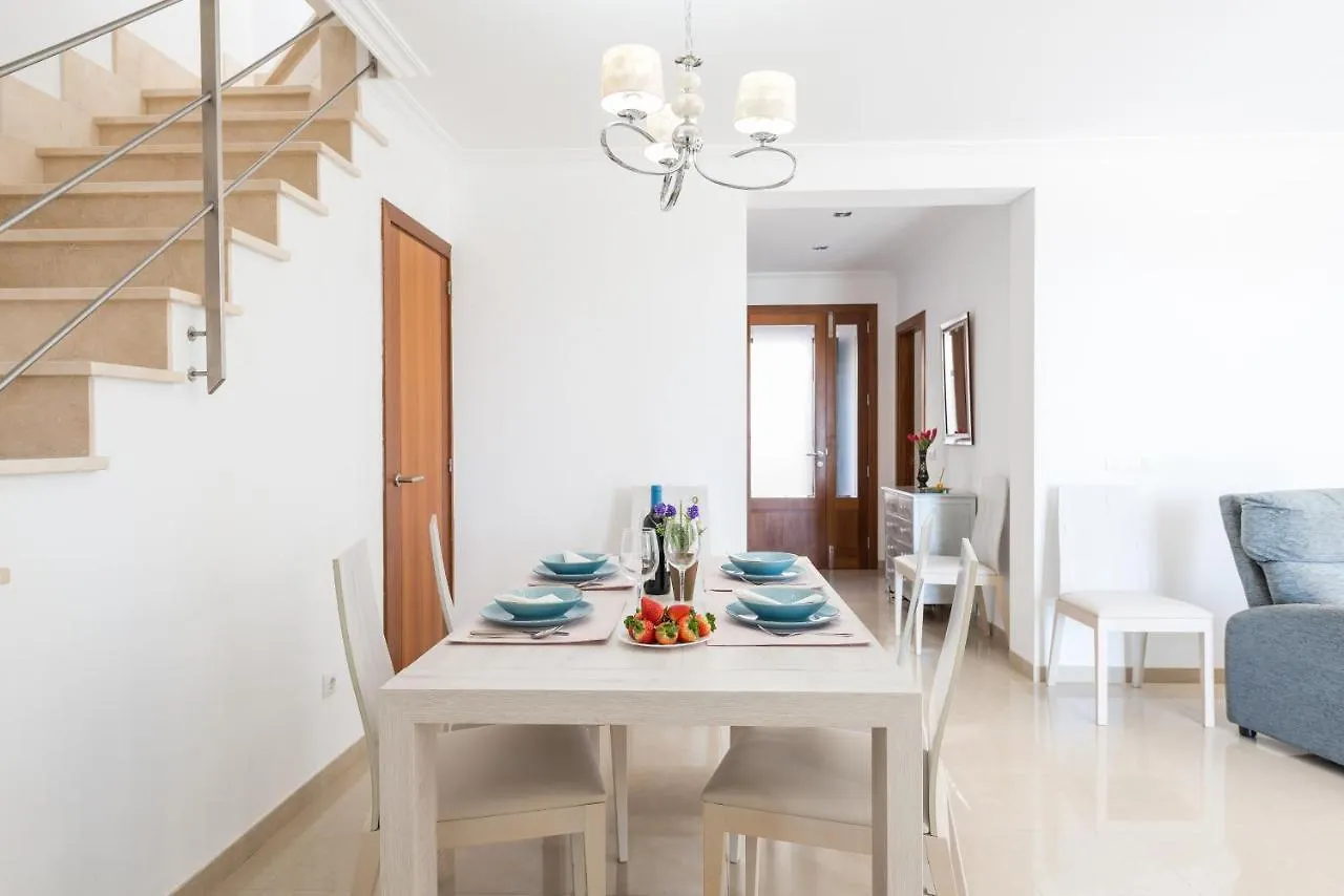 Biali Villa Búger 0*,  Spanien