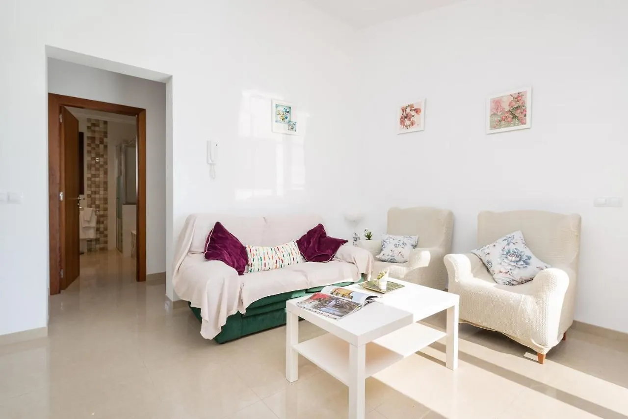 Biali Villa Búger Spanien