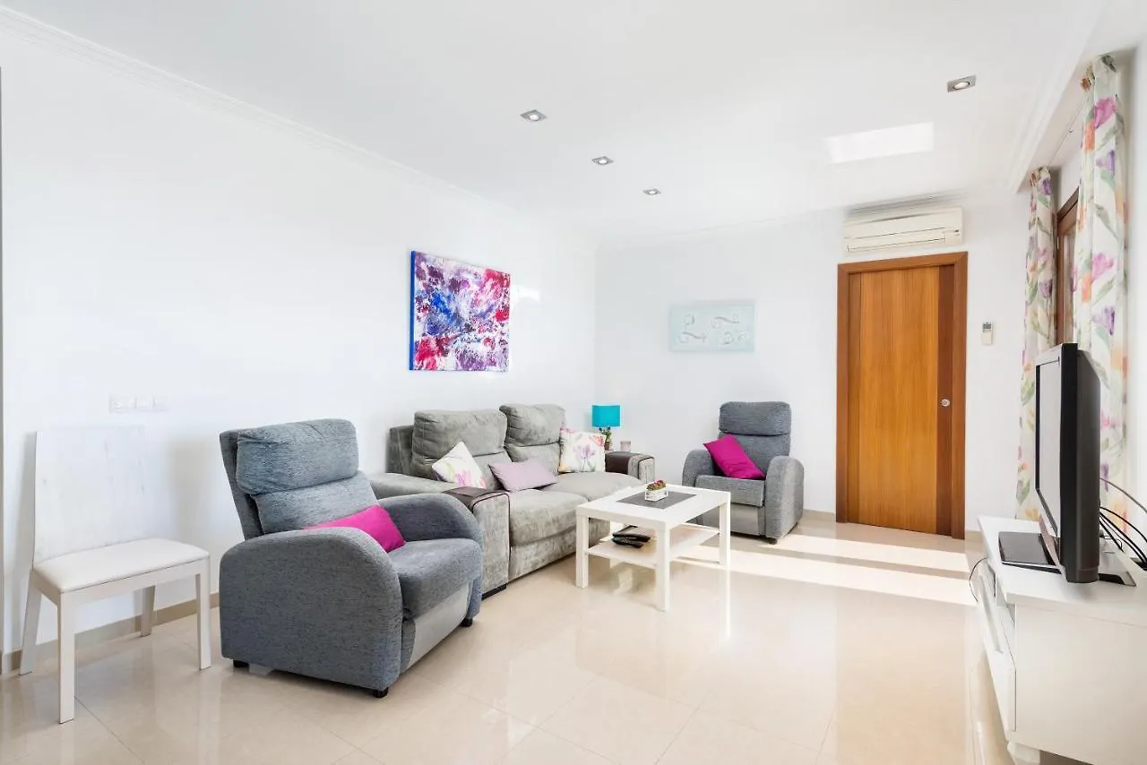 Biali Villa Búger Spanien