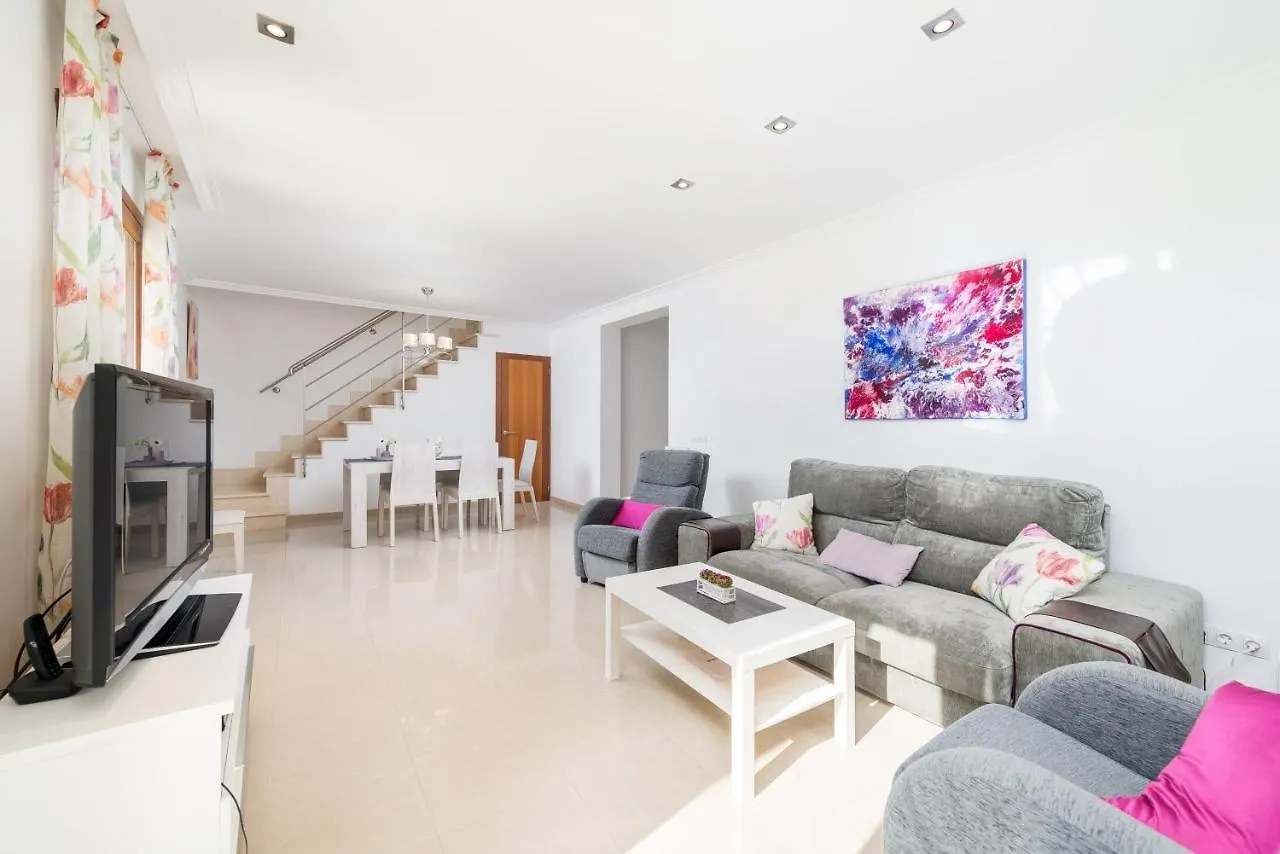 Biali Villa Búger